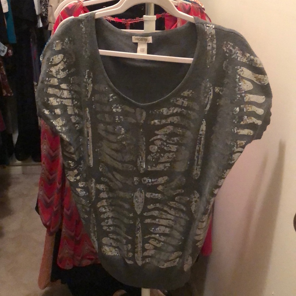 Heather gray shirt sleeve sweater, Arden B